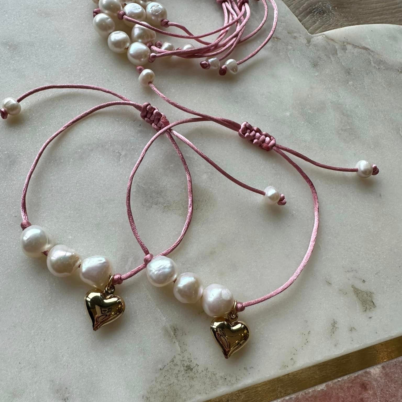 pearls-pink-cord-bracelet-with-heart-charm 