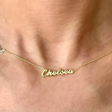 mini-names-personalized-necklace-model